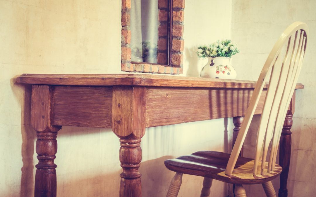 Cómo restaurar muebles antiguos